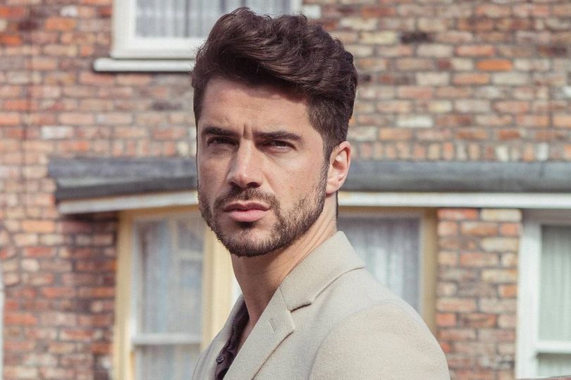 Coronation Street’s Adam Barlow actor has very famous ex and fans will be floored