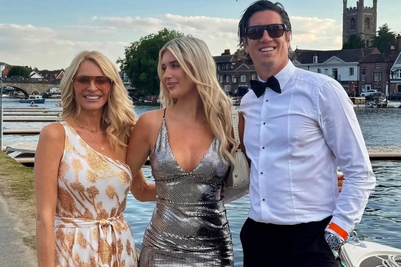 Vernon Kay admits ‘it's weird' as he shares ‘full circle' family moment