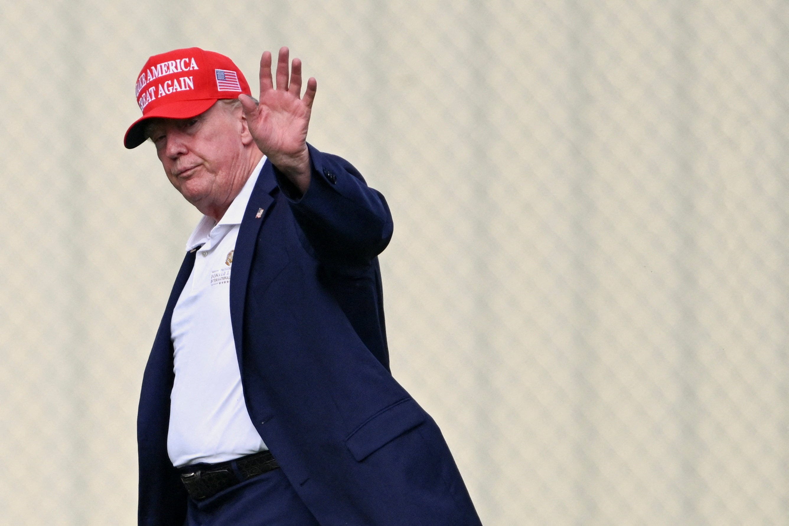Donald Trump's approval rating as of today; Trump approval rating now - AOL