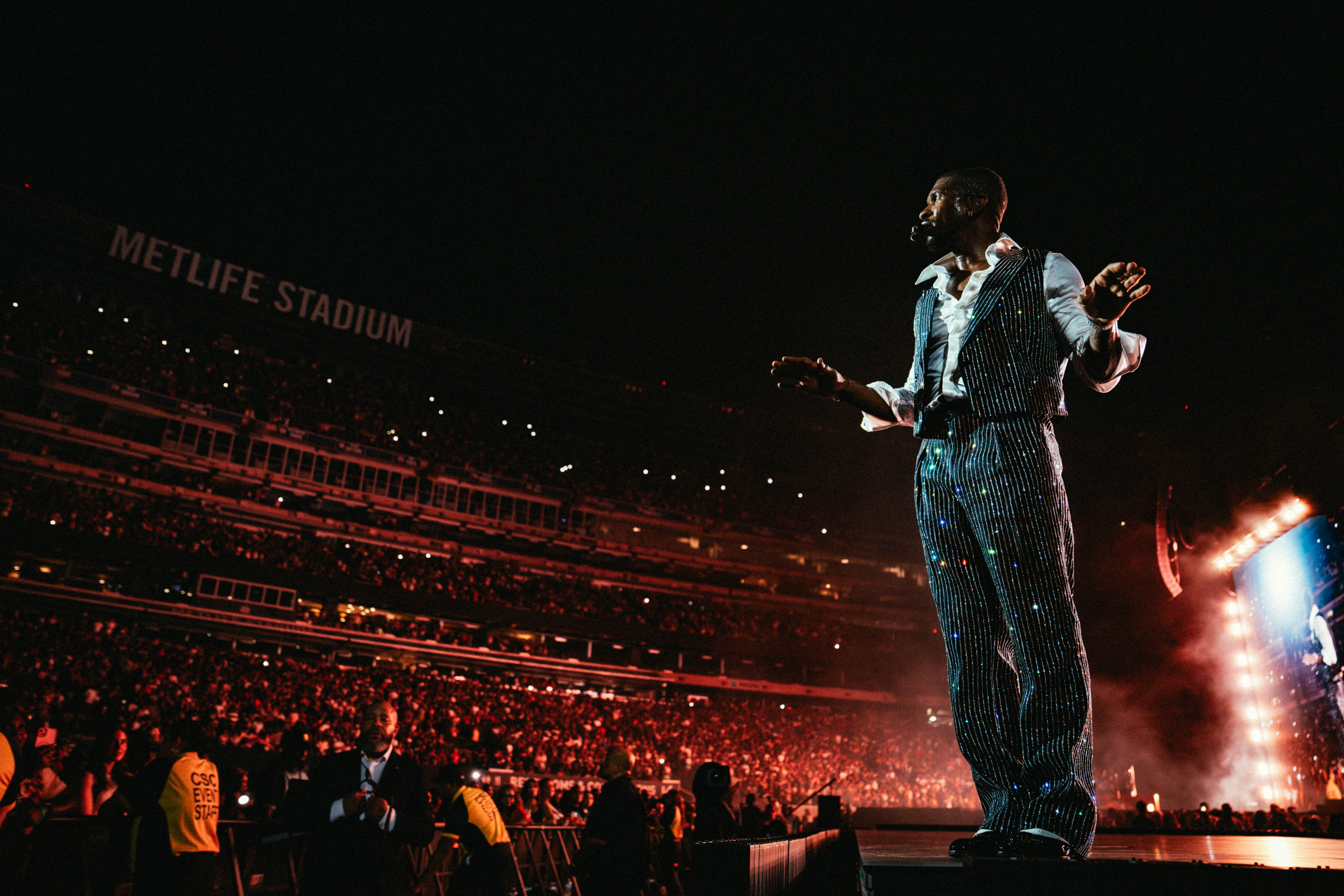 Where to Buy Real Chris Brown Concert Tickets: Avoiding Scams and Hidden Fees