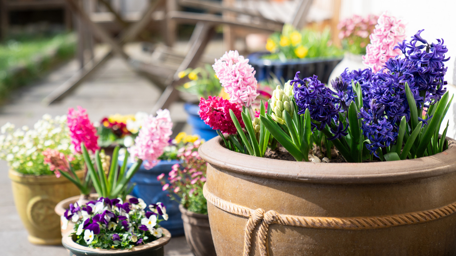 The Portable IKEA Solution To Replace Bulky Outdoor Potting Stations