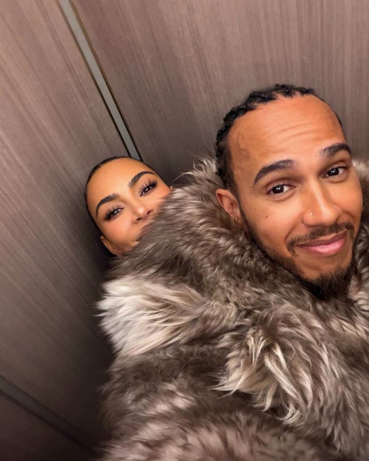 Lewis Hamilton Falls Harder as Kim Kardashian Holds Back, Claims Body  Language Expert - AOL