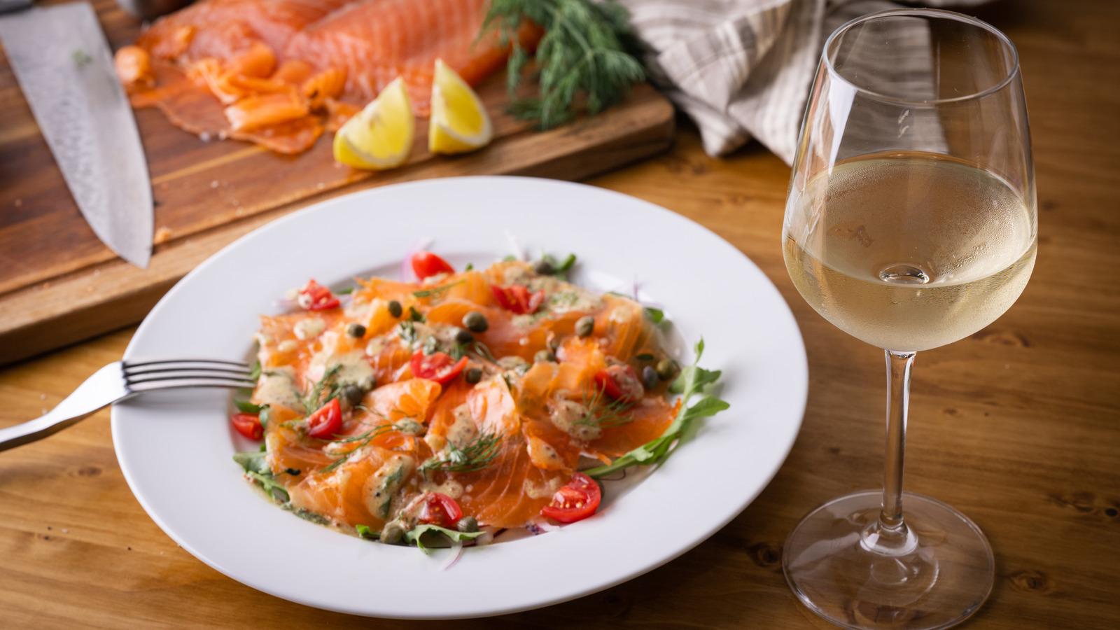 How To Pair Wine With Salmon