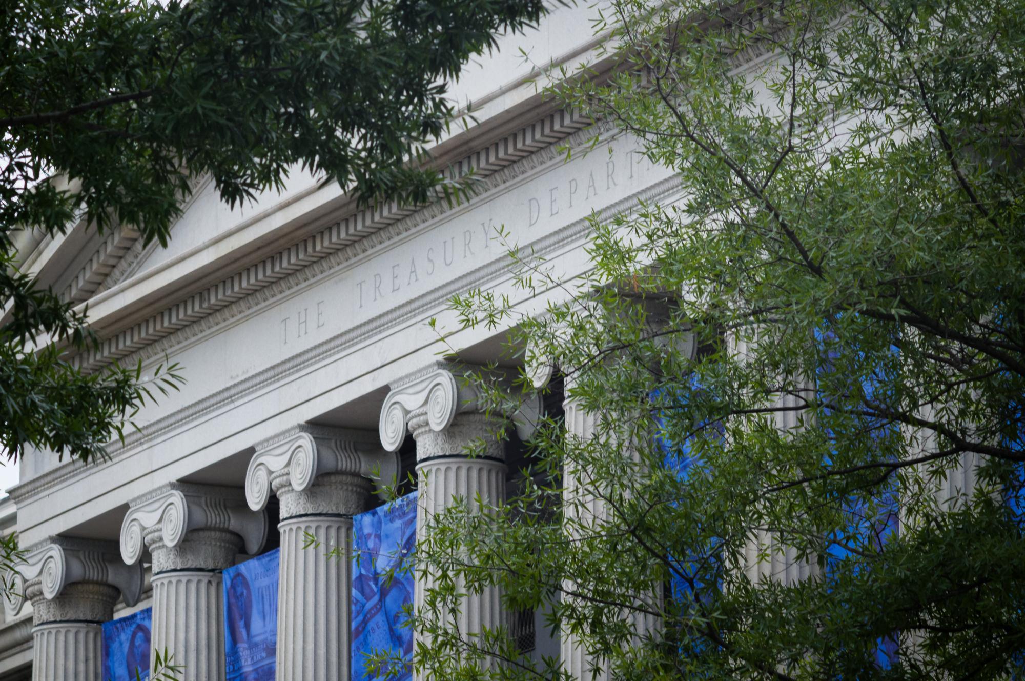 US National Debt Hits Historic $40 Trillion Milestone as Deficits Double