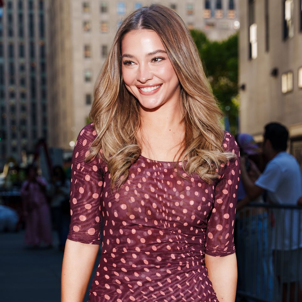 Madelyn Cline Steps Out to Promote “Outer Banks” Season 5 in New York City, Plus Bradley Cooper and More