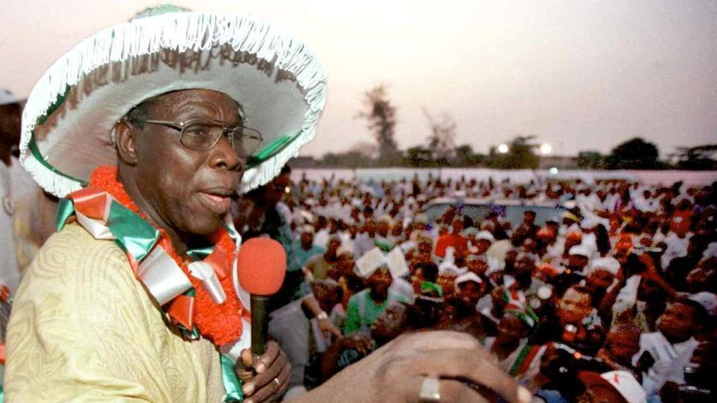 Why Nigeria's PDP Faces Extinction Ahead of January Elections