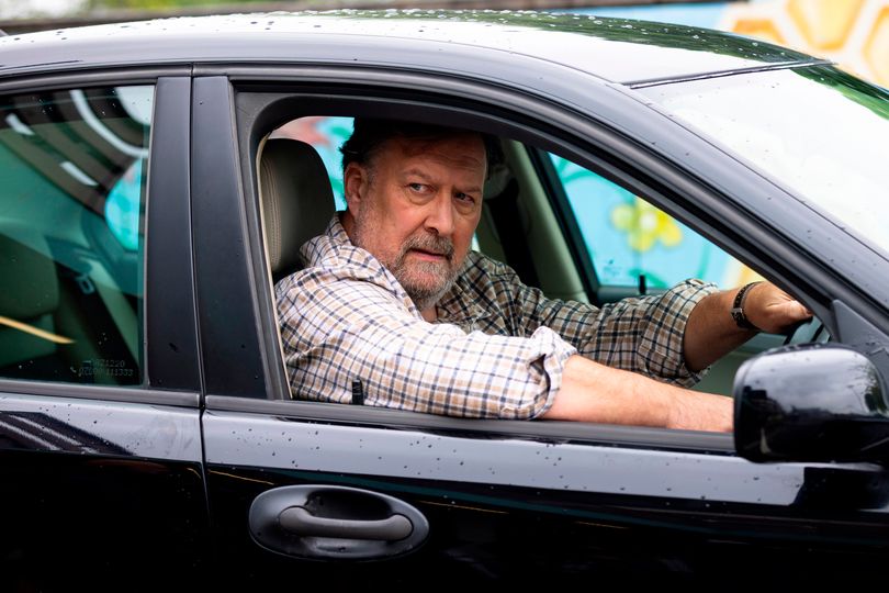 Coronation Street star warns 'keep an eye on Ross' as he teases villain's downfall