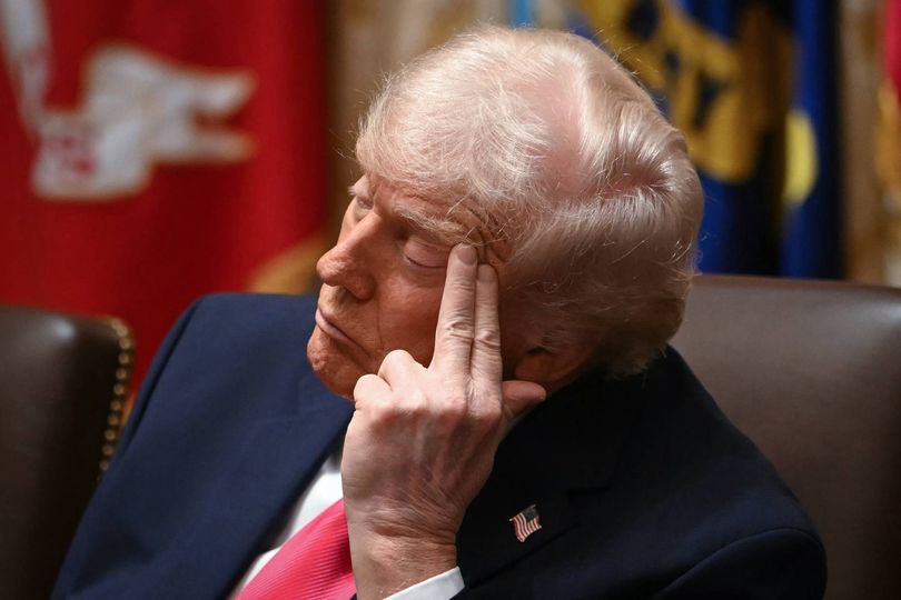 Donald Trump health fears grow as president seems to 'fall asleep' on live TV