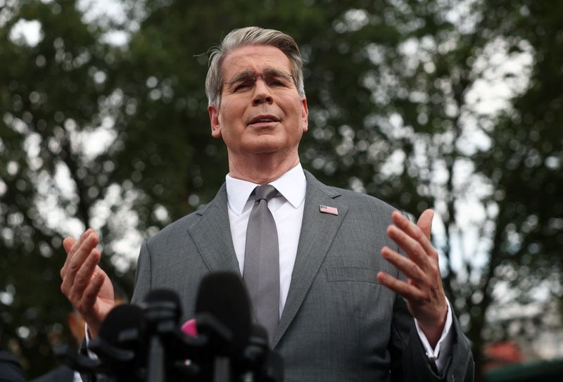 US to impose toughest sanctions ever on Iran and urges China to cooperate