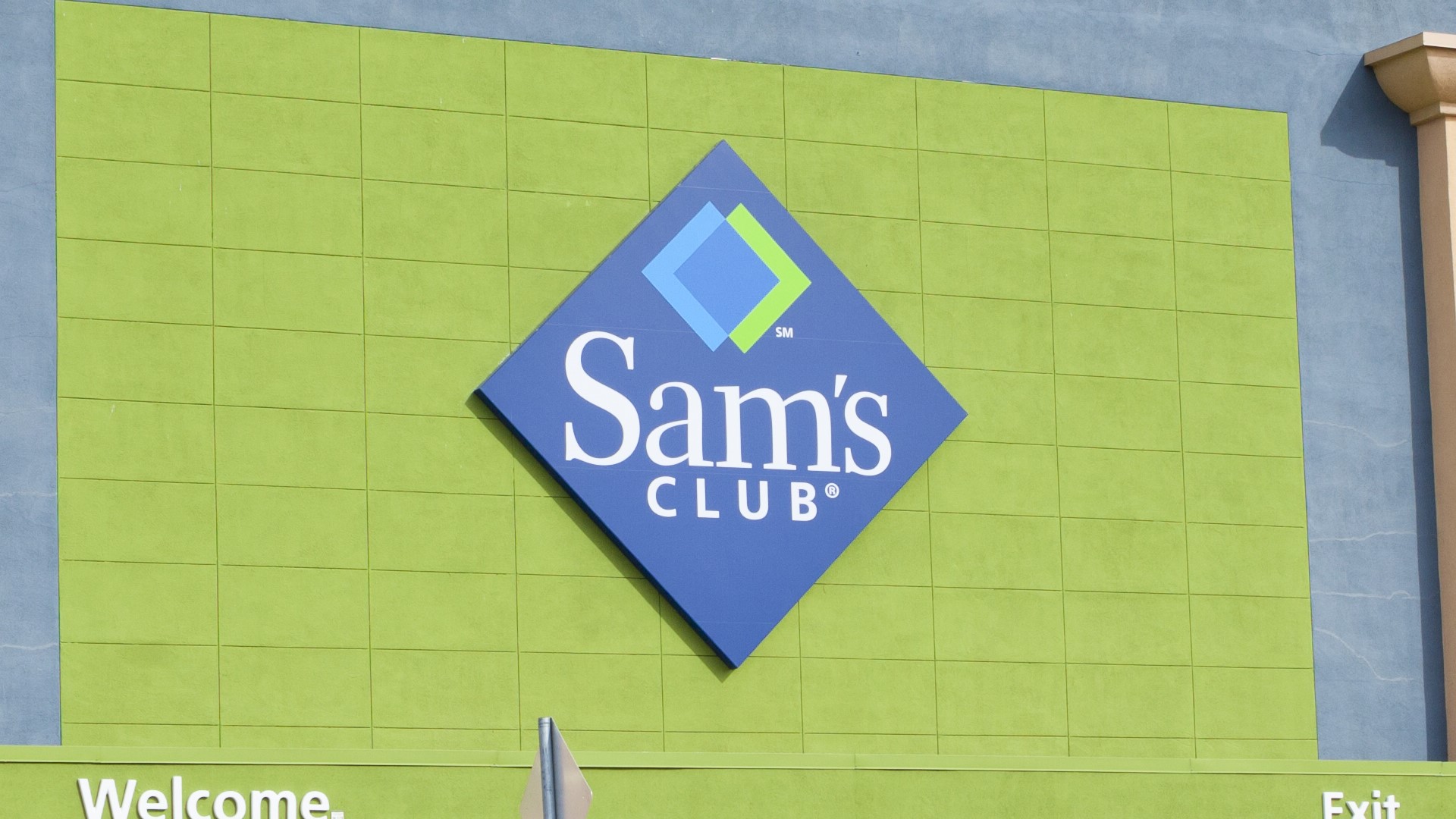 9 Best Bathroom Items To Buy at Sam's Club for Under $20