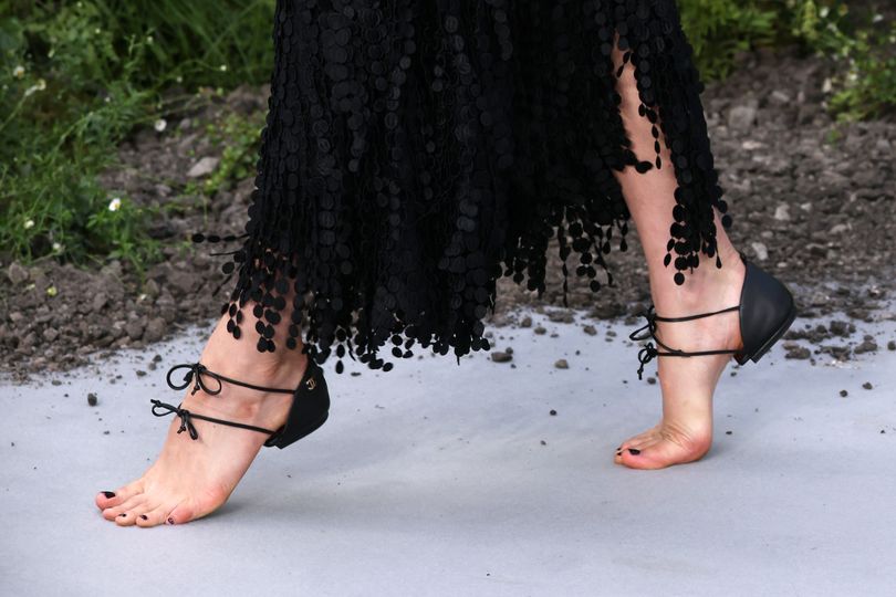 Margaret Qualley wears controversial barefoot Chanel sandals for The Dog Stars premiere
