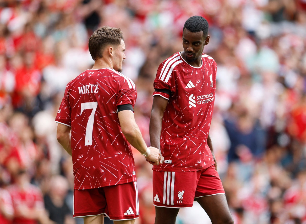 Alexander Isak's subtle action to Newcastle fans after Liverpool's late  equaliser - AOL