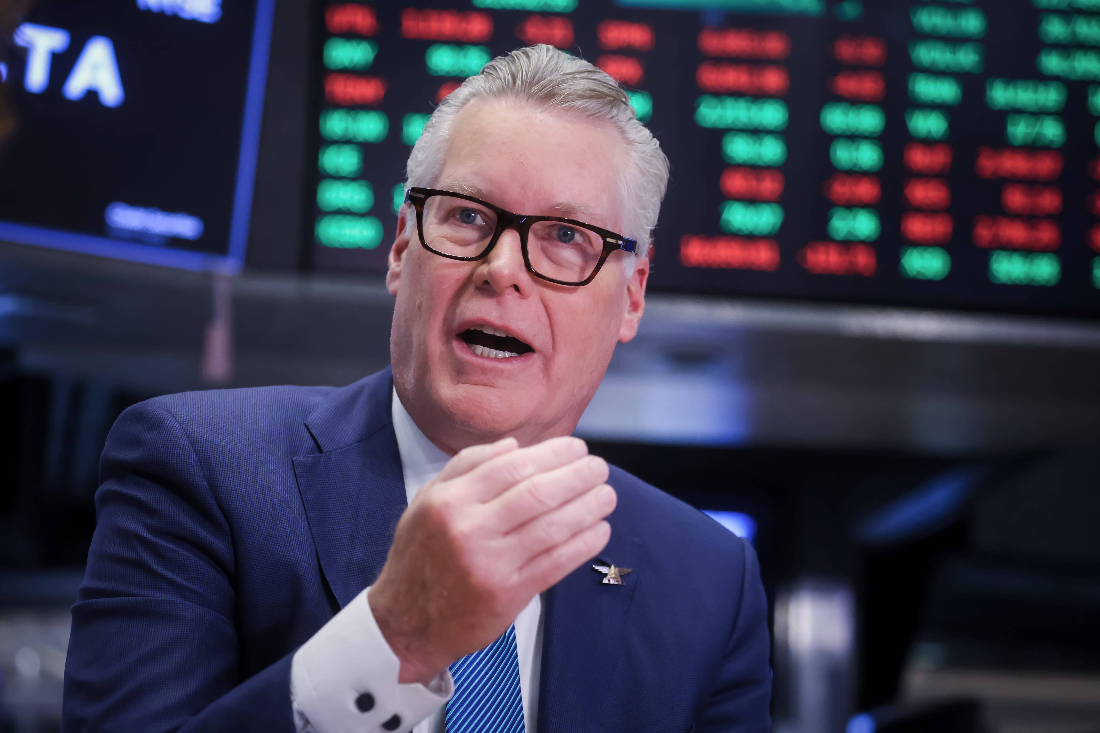 Delta In Science Delta Air Lines CEO signals major shift in what travelers pay - AOL