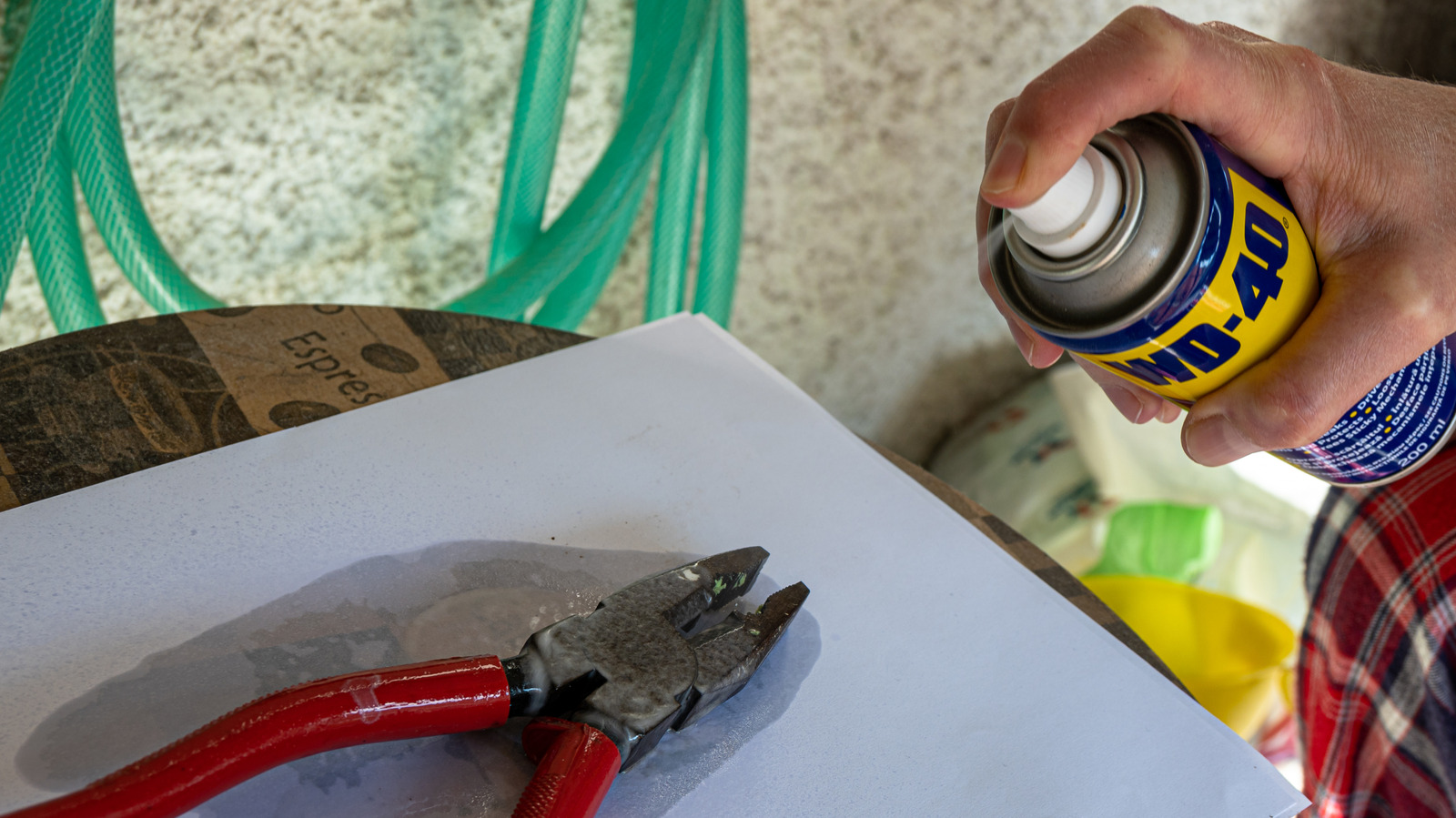 Is WD-40 Still Flammable After It Dries? - AOL