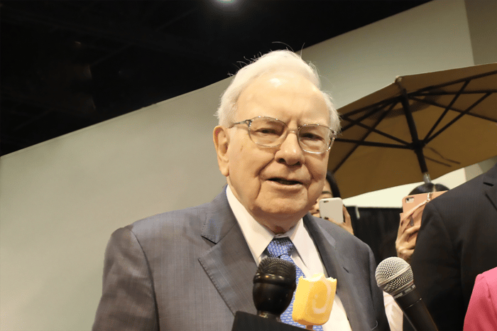 3 Tech Compounders Fit for Warren Buffett's Portfolio