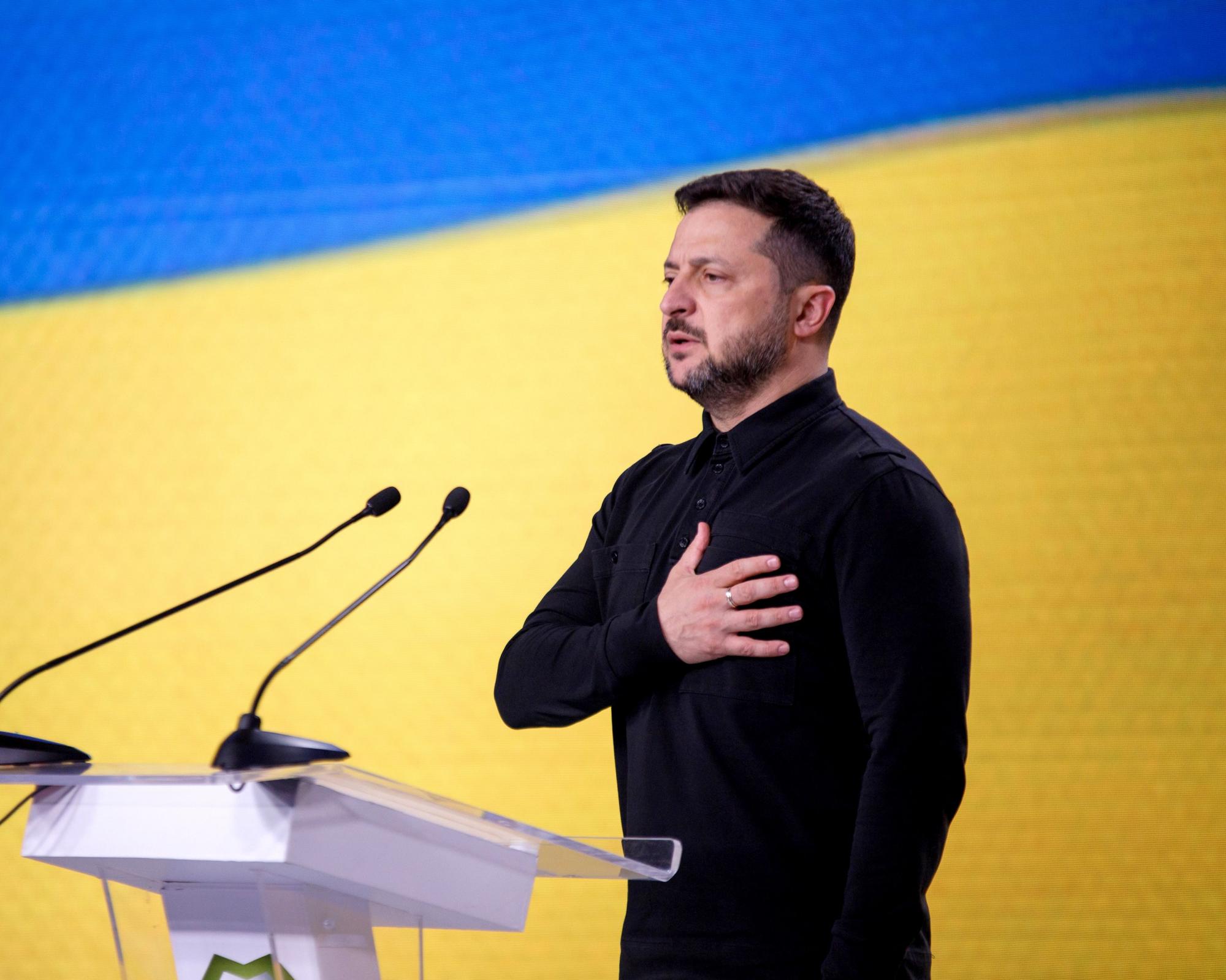 Zelenskyy Warns Wartime Elections Would Risk Destroying Ukraine