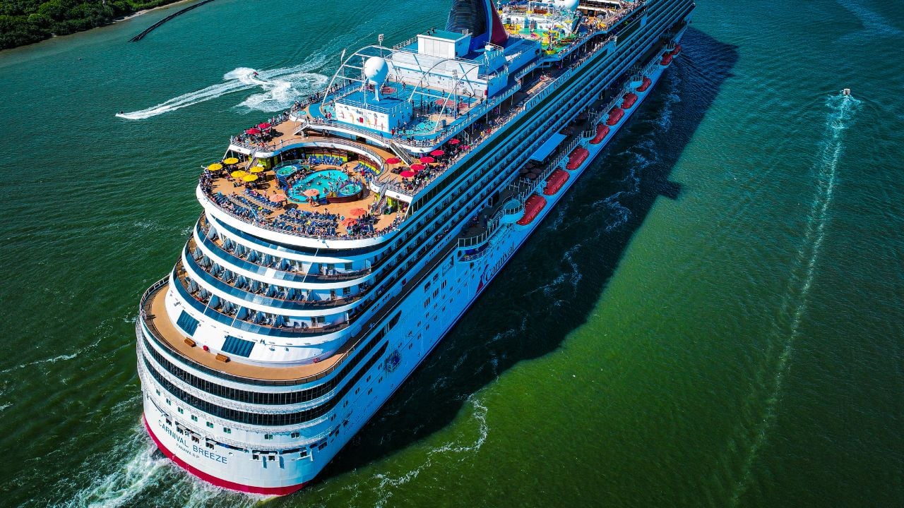Cruise Ship Elevator Reportedly Traps 15 Carnival Passengers for 45 Minutes