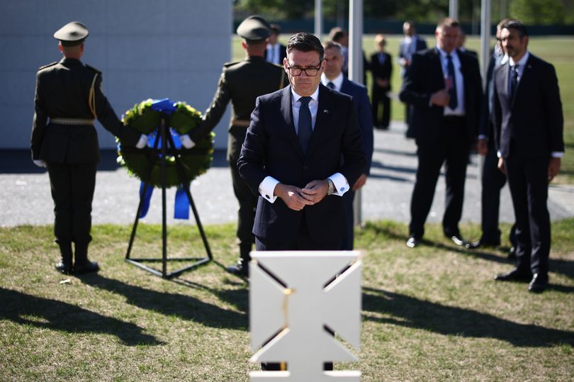 Andy Burnham arrives in Kyiv to share long-range missile blueprints with Ukraine