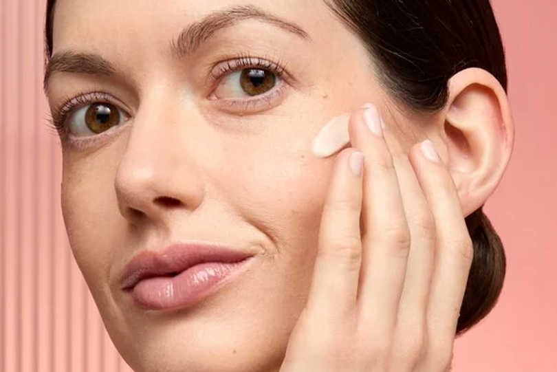 'By morning my skin wakes up smoother' say mature women on now £20 Liz Earle cream