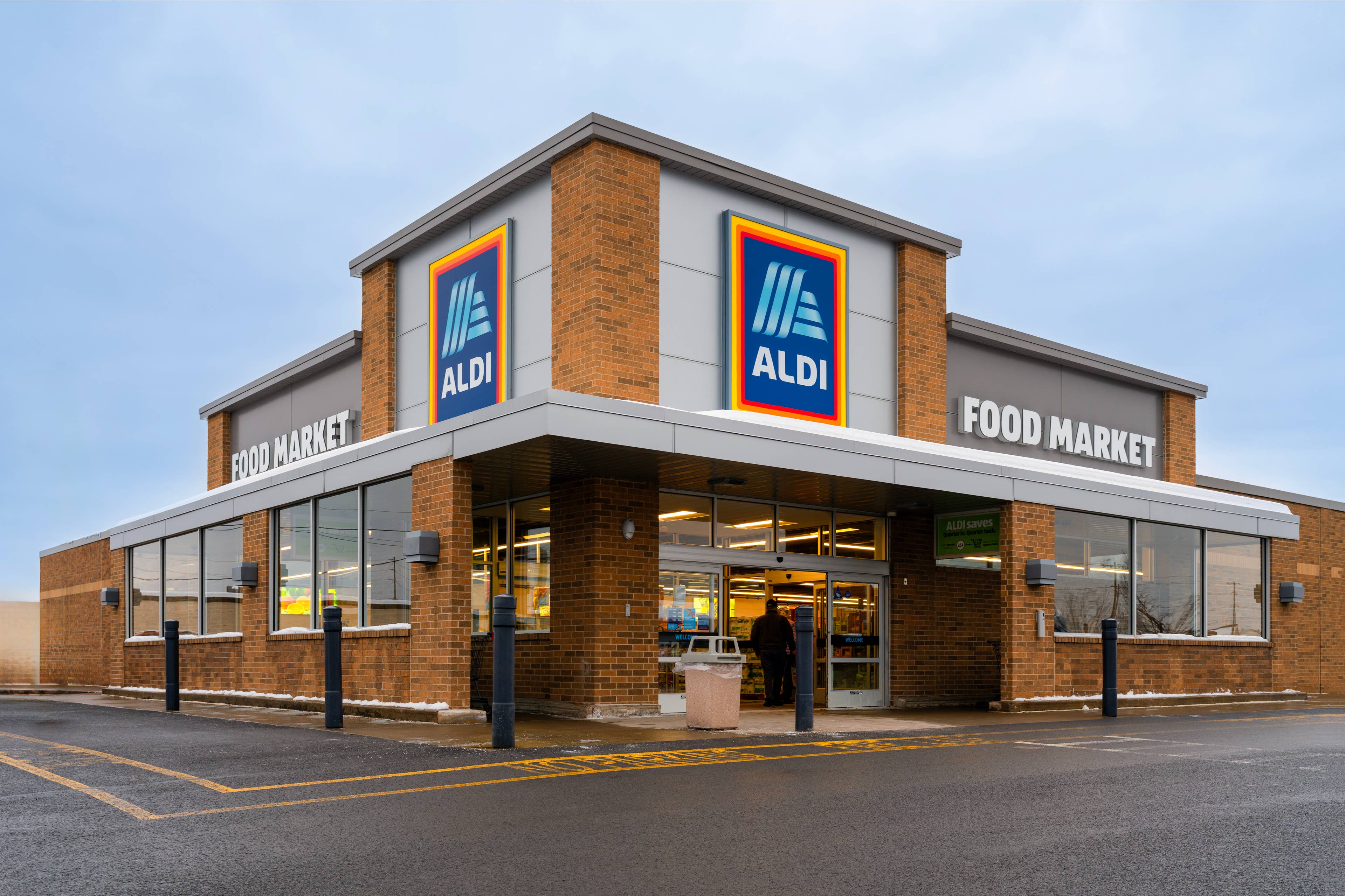 Aldi's Beautiful New $8 Blooming Flowers Bring Colorful Fall Vibes To Your Home