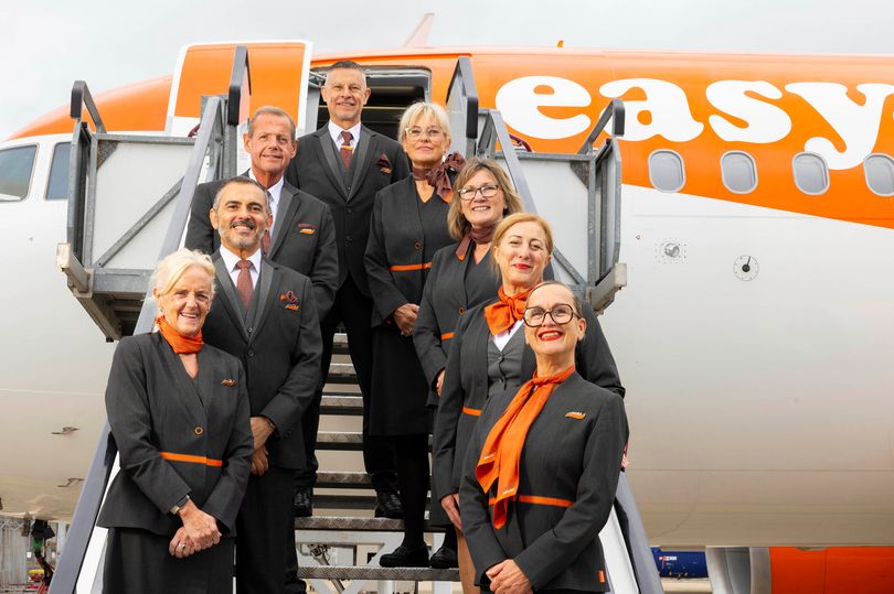 EasyJet's hiring 100s of new flight attendants - but you must meet 9 criteria - AOL