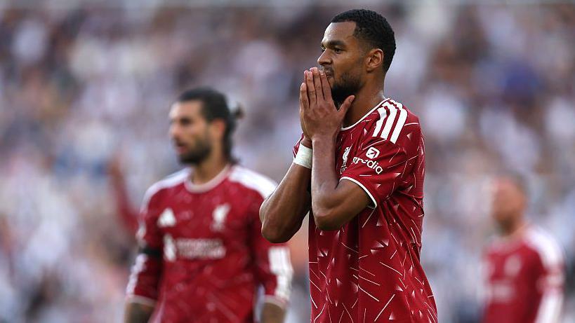 New Photo - 'No brainer' to keep Gakpo - fan views on the Reds winger