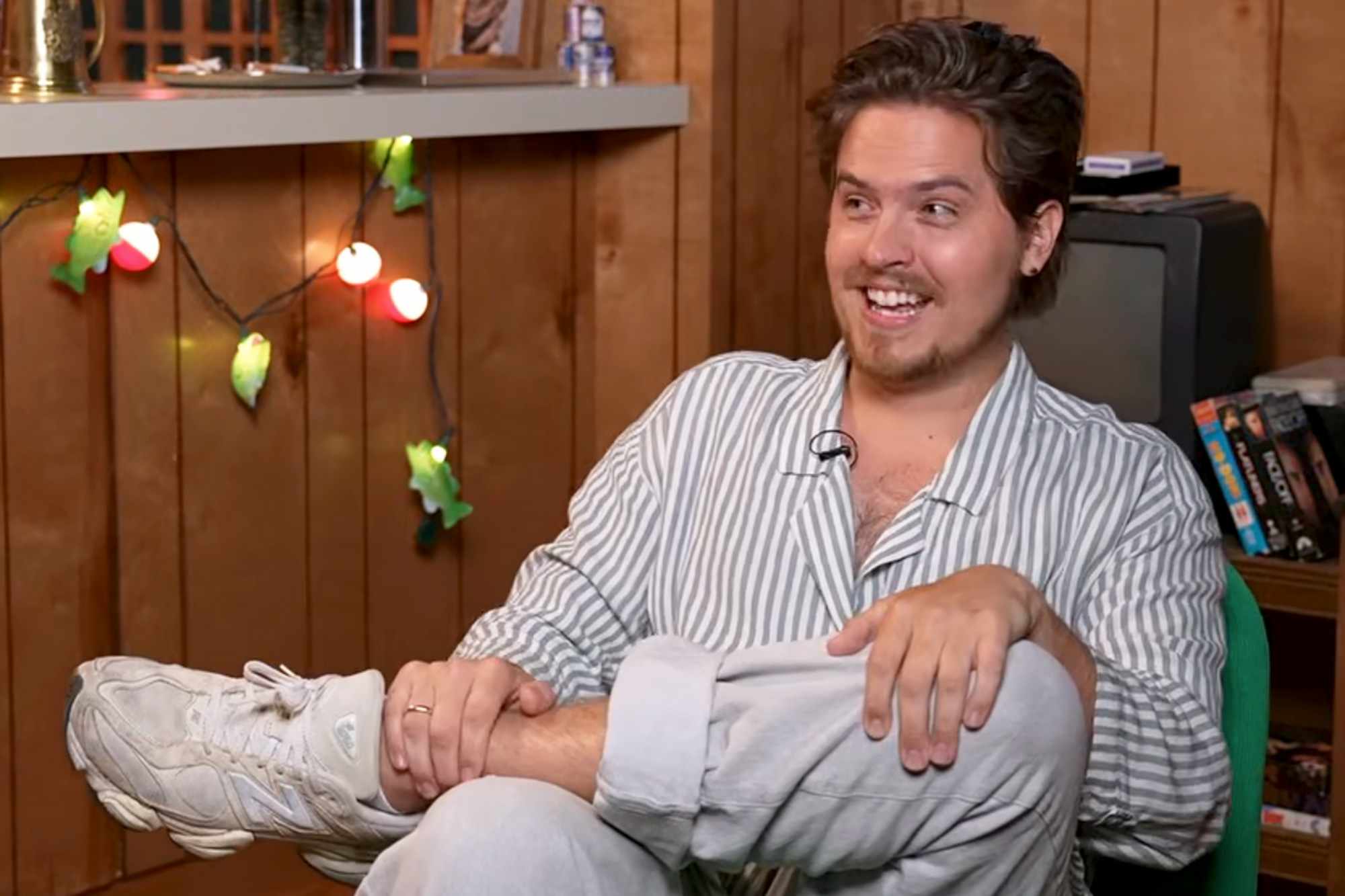 Dylan Sprouse struggled to get along with ‘any theater person': ‘Intensely dweeby'
