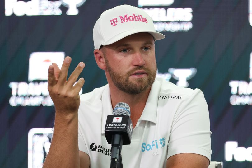 Wyndham Clark responds to 'cheating' allegations after viral video at BMW Championship