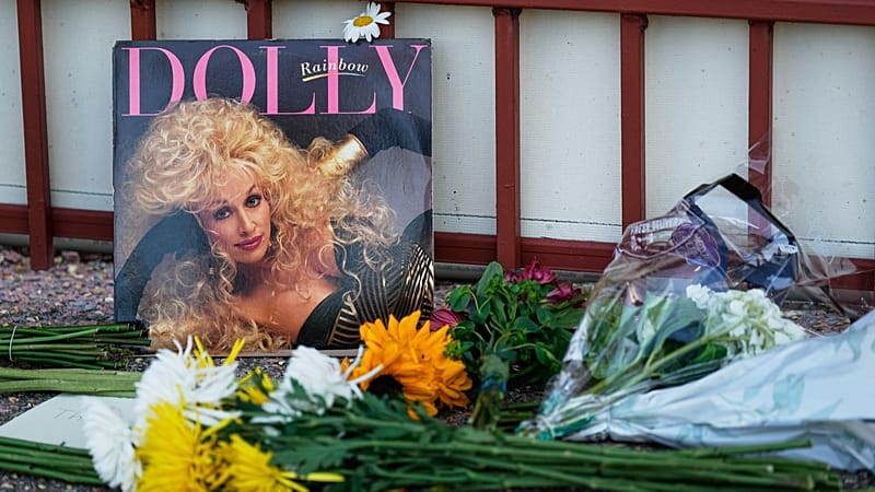 In pictures: The world pays tribute to country music queen Dolly Parton