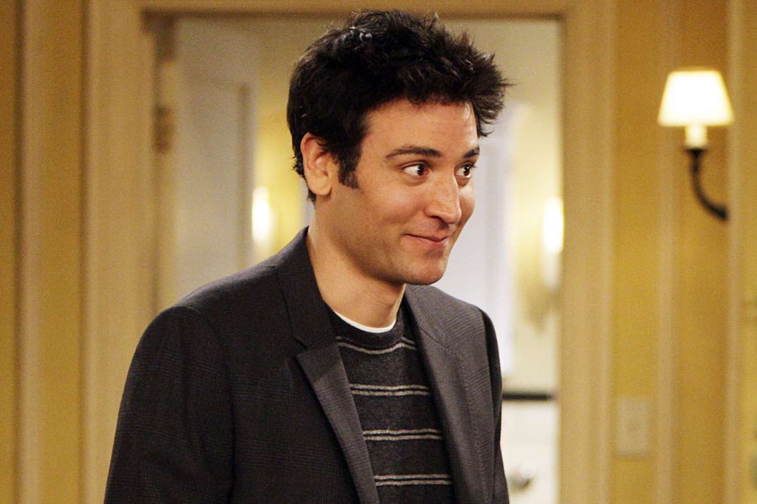 Josh Radnor Thinks of “HIMYM”'s Ted Mosby as a ‘Younger' and ‘Annoying' Brother, Who Often Crossed the Line into ‘Stalking'