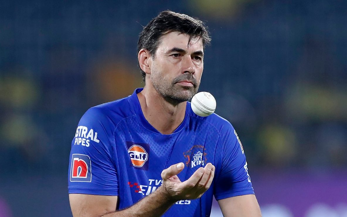 Stephen Fleming will not arrive in England until after Pakistan series