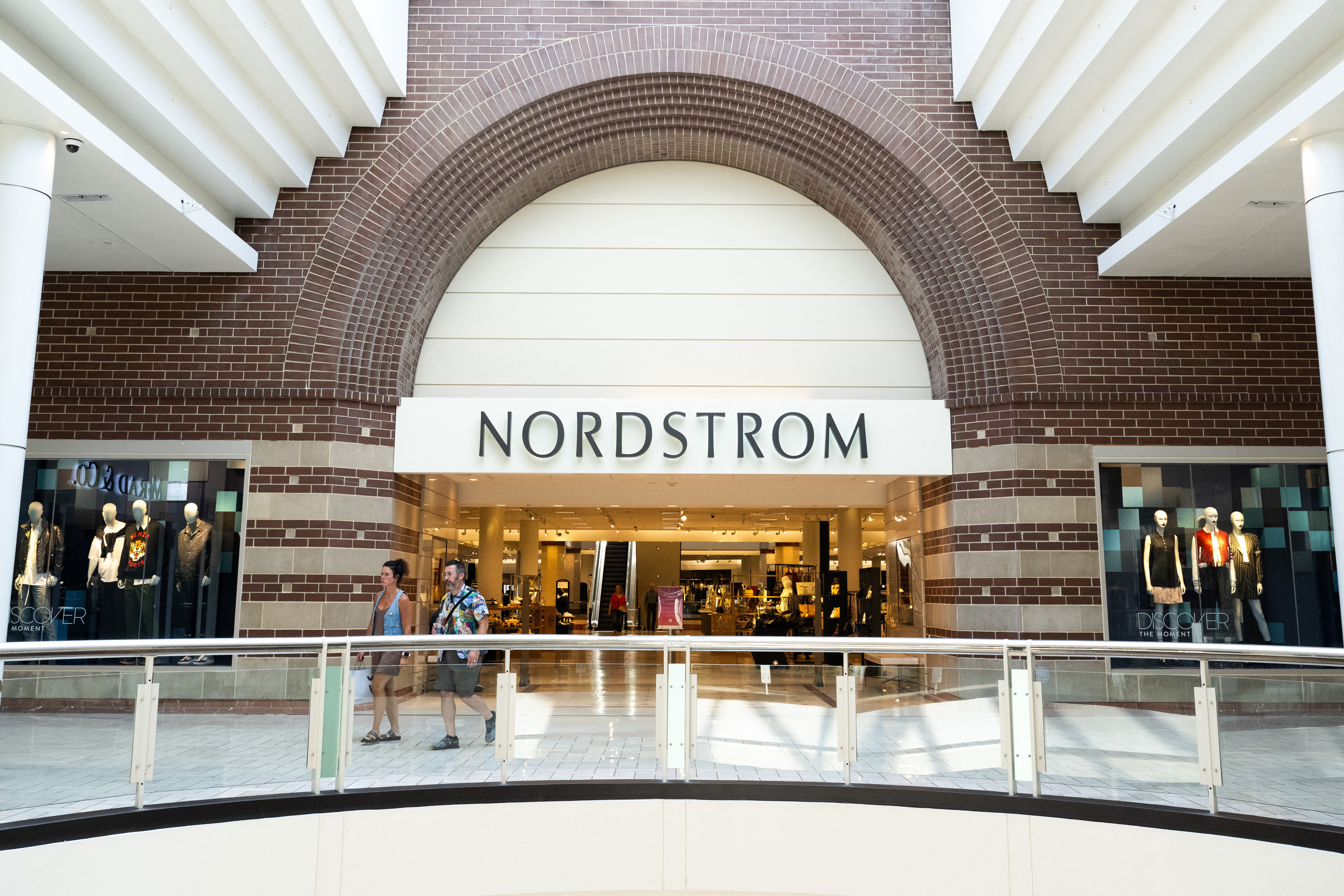 Nordstrom Just Quietly Marked Down These Chic Fall Basics — And They’re ...
