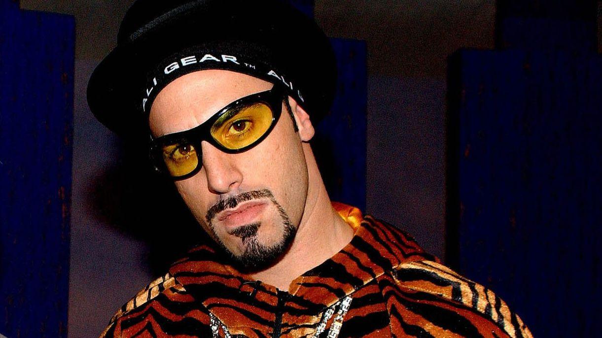 Resident's petition for Ali G landmark in town