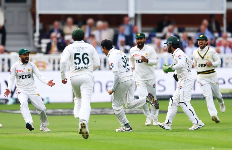Cricket-Abbas gives Pakistan edge with four wickets against England at Lord's