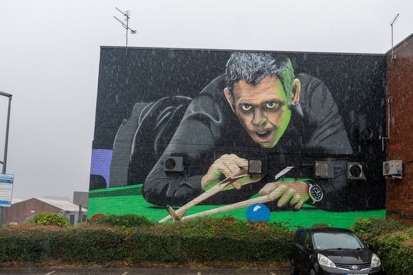 Ronnie O'Sullivan mural leaves fans in hysterics as 30ft 'zombie' artwork branded 'terrifying' - AOL
