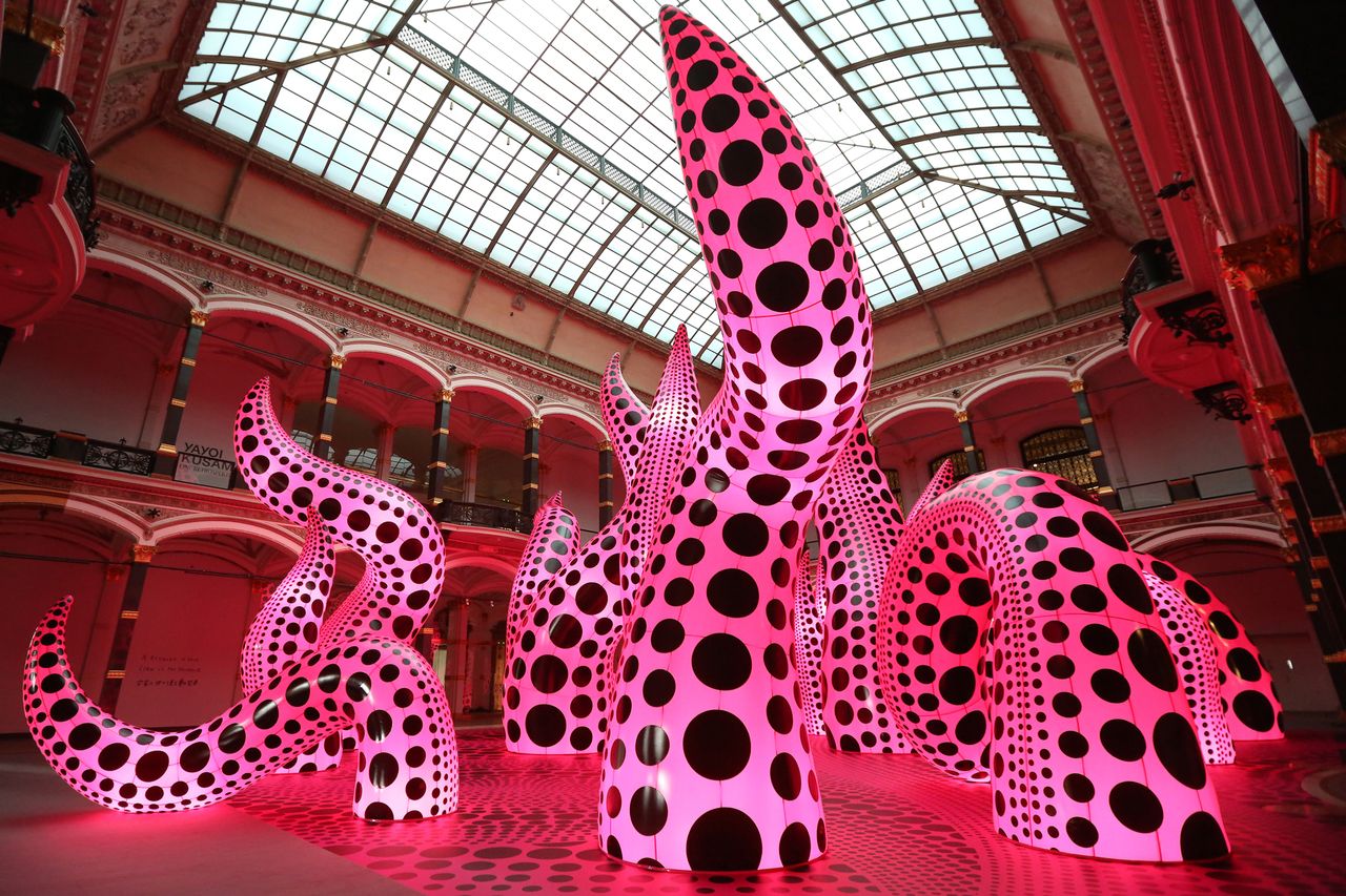 New Photo - Yayoi Kusama, Japanese Artist Known for Her Immersive Exhibits, Dies at 97