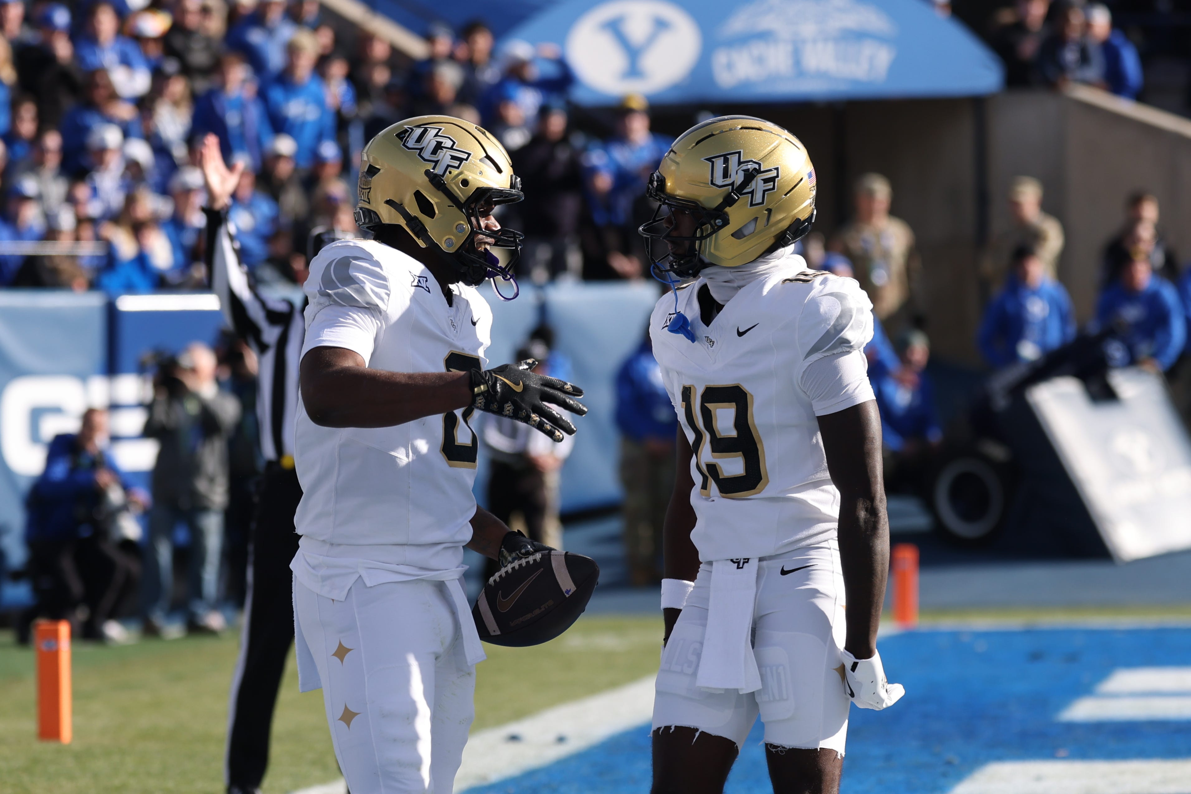 Projection Line Style UCF football depth chart projection: O-line shakeup after training camp ...
