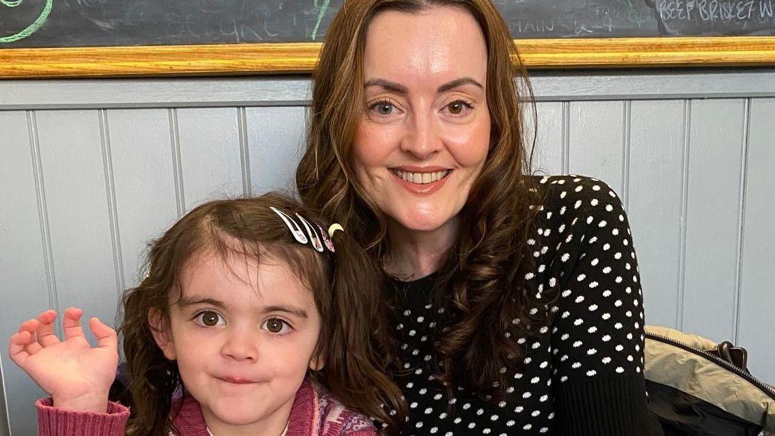 IVF for single women to be considered in NHS review
