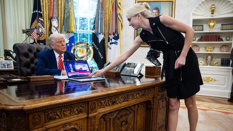 New Photo - Natalie Harp's Grand Prix Proximity to Donald Trump and Melania Creates Another Controversial Moment