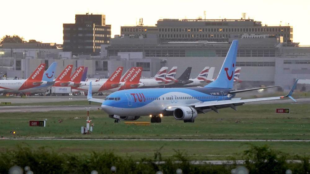 Gatwick Airport facing water outage after main burst