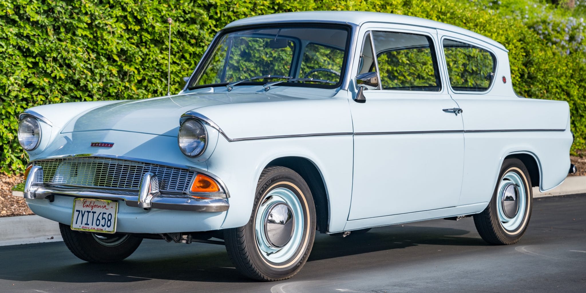 Fly Like Harry Potter and Ron Weasley in This Obscure British Ford