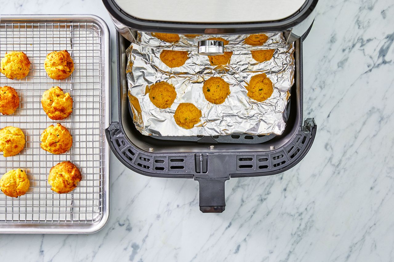 Can You Put Aluminum Foil In An Air Fryer? Here’s What To Know