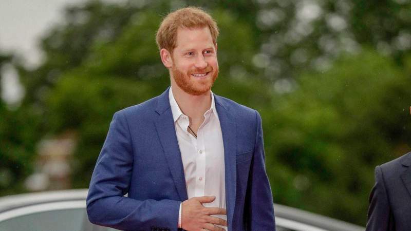 New Photo - EXCLUSIVE: Prince Harry's Balmoral Snub 'Was First Test of His De-Megxit'
