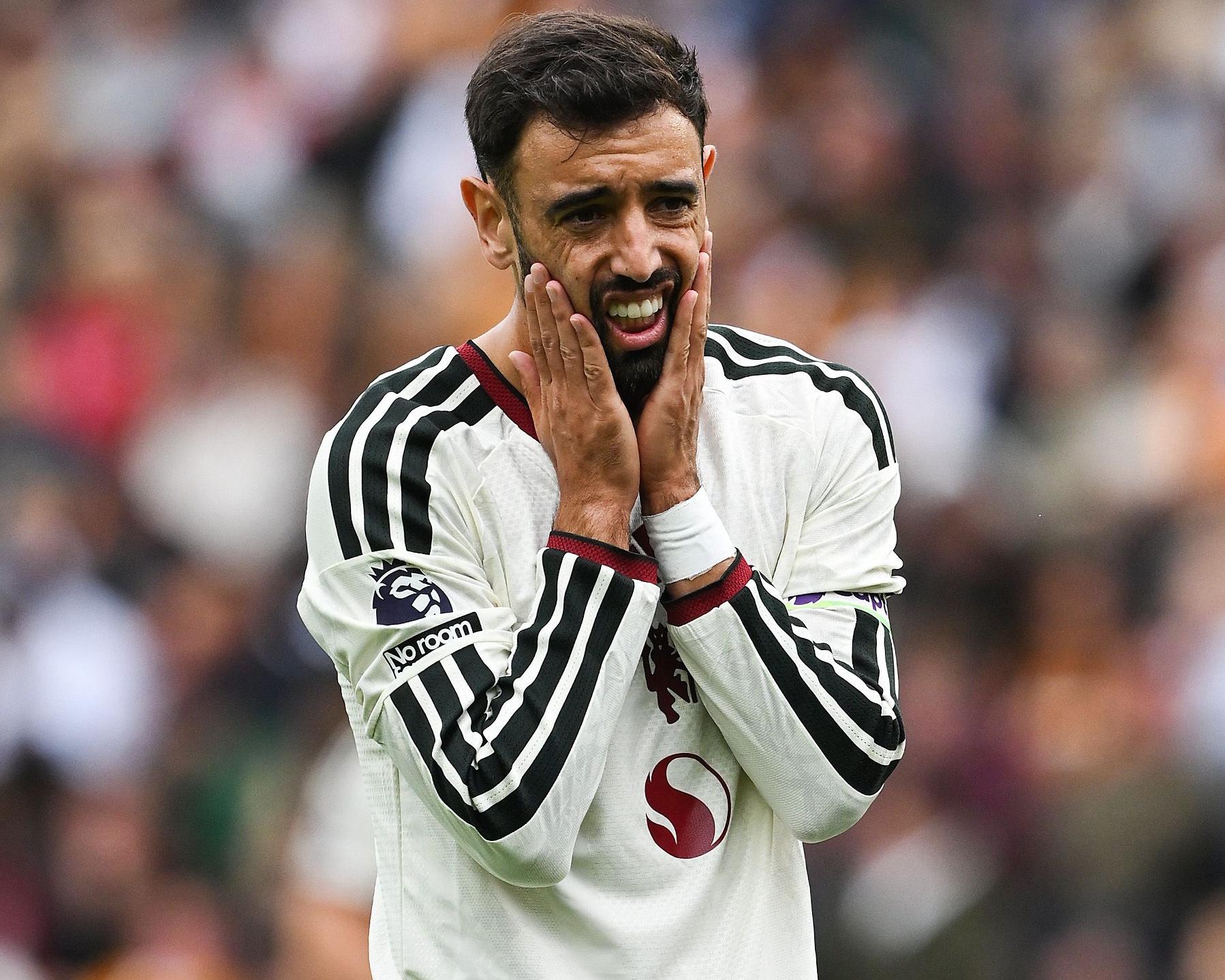 Carrick dismisses ‘lazy' Manchester United criticism and defends Fernandes' leadership