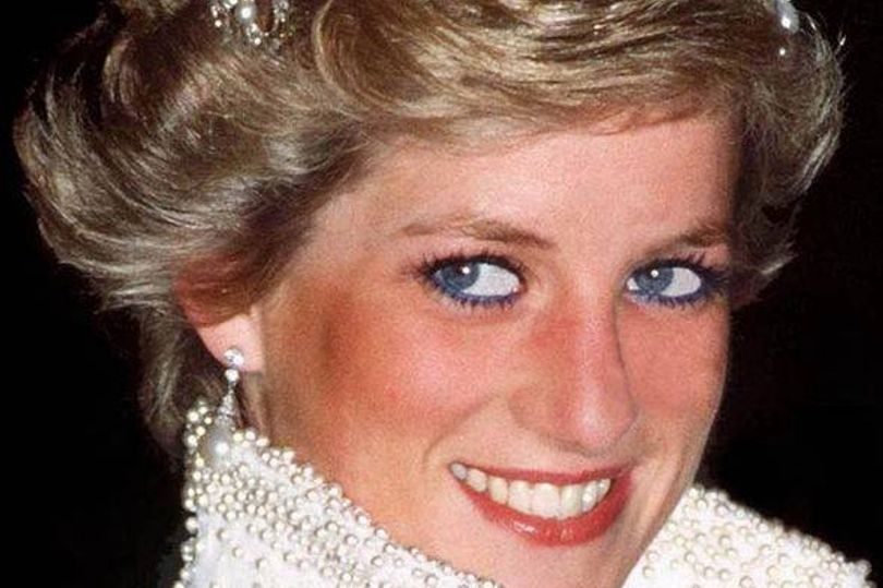 Huge 'mistake' by emergency services after Princess Diana's 1997 crash