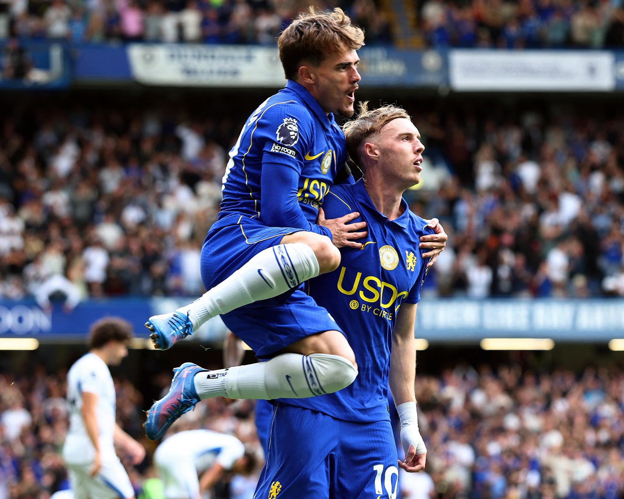 Chelsea hold off Brighton in 4-3 win but remain chaotic under Xabi Alonso