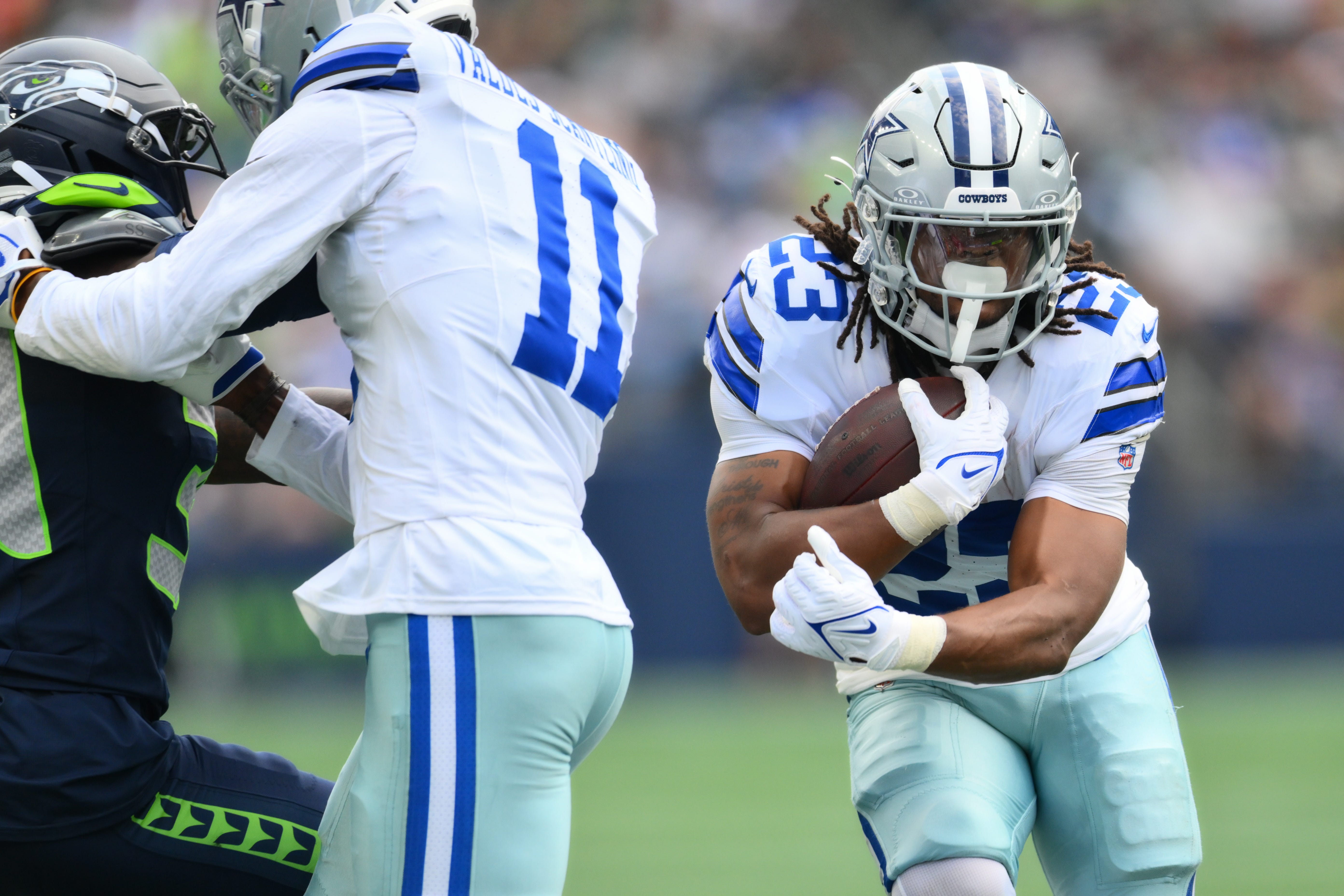 New Photo - Former Texas Longhorns RB surprisingly waived by Dallas Cowboys