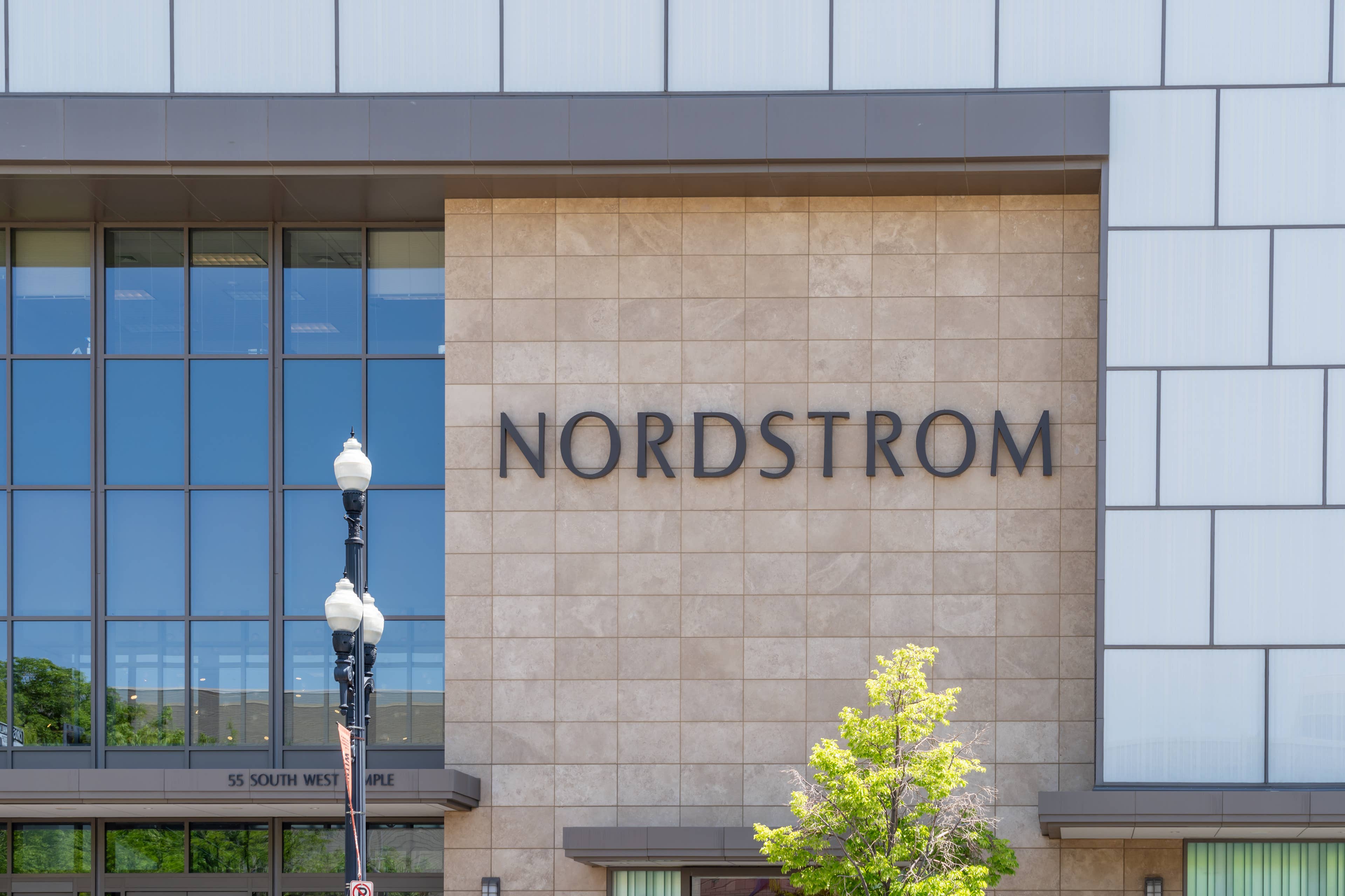 Nordstrom Is Selling a Dog-Themed Mug That Doubles as a Trivia Machine