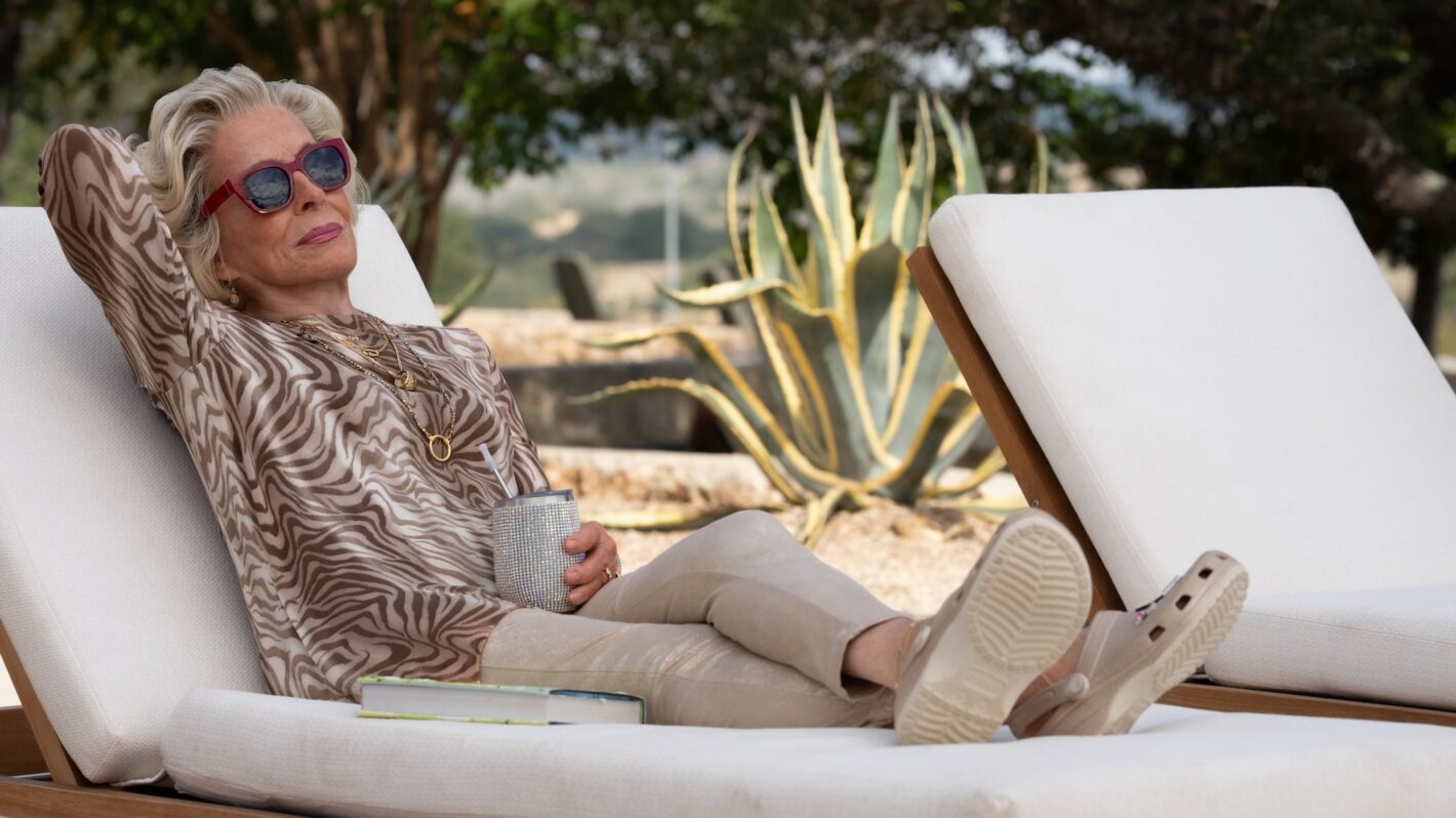 Holland Taylor Goes Inside New Matthew McConaughey & Woody Harrelson Comedy ‘Brothers'
