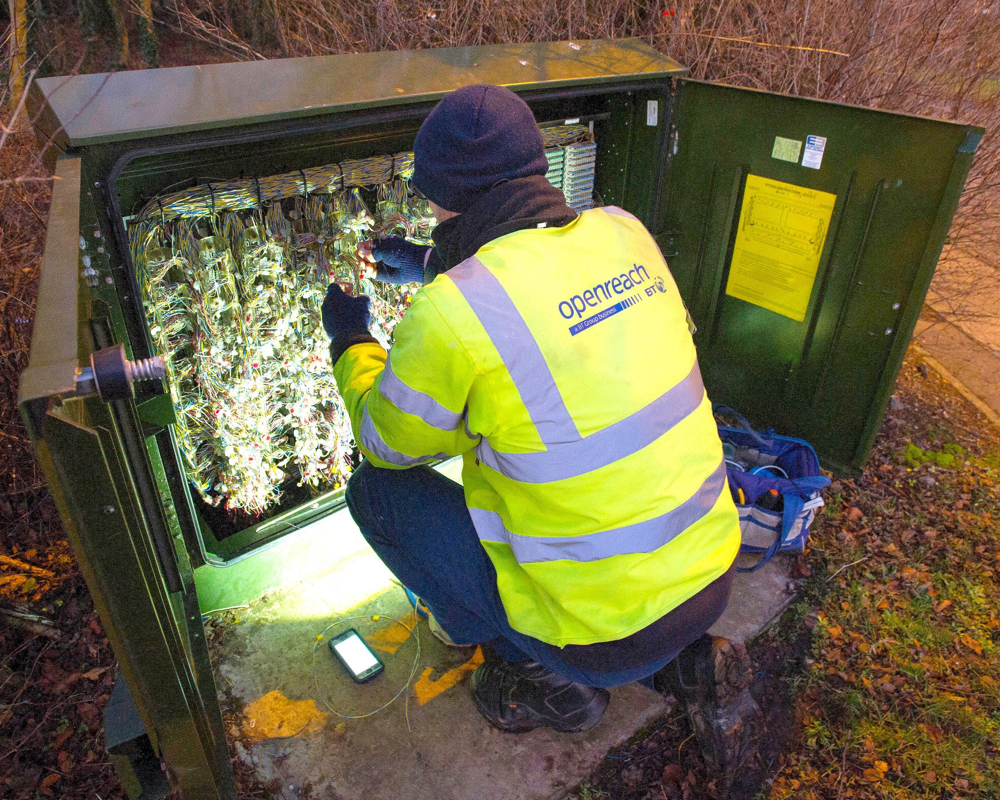 BT on track for estimated £2bn windfall from selling old copper amid AI boom 0